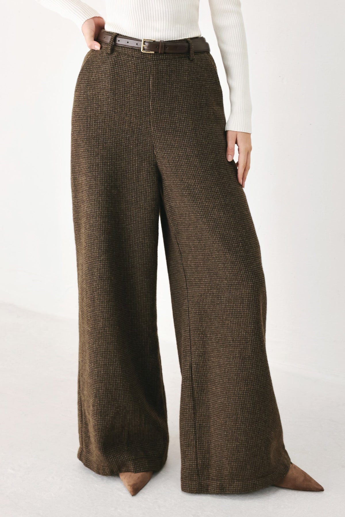HERITAGE CHARM BELTED WIDE LEG PANTS