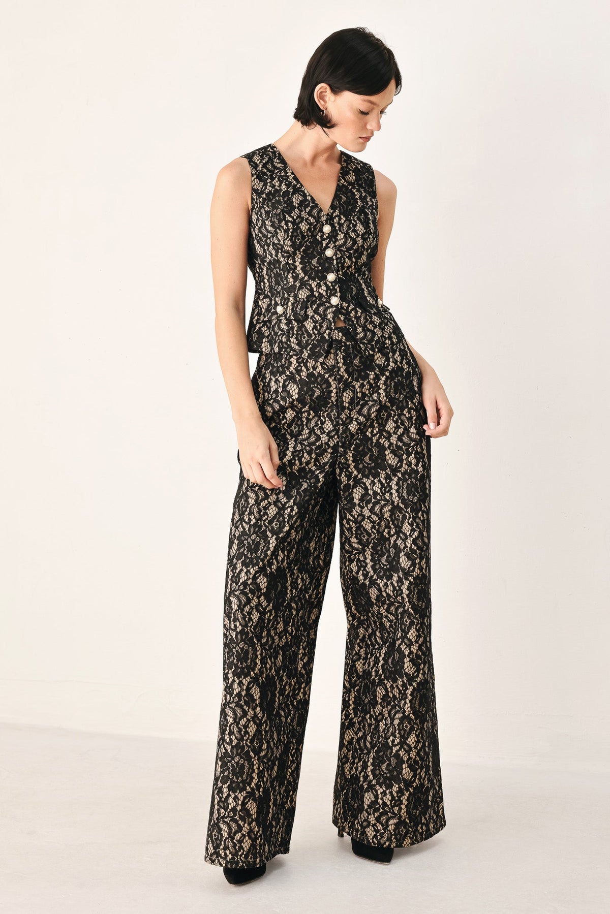 LACE THEORY BLACK/CAMEL LACE WIDE-LEG PANTS