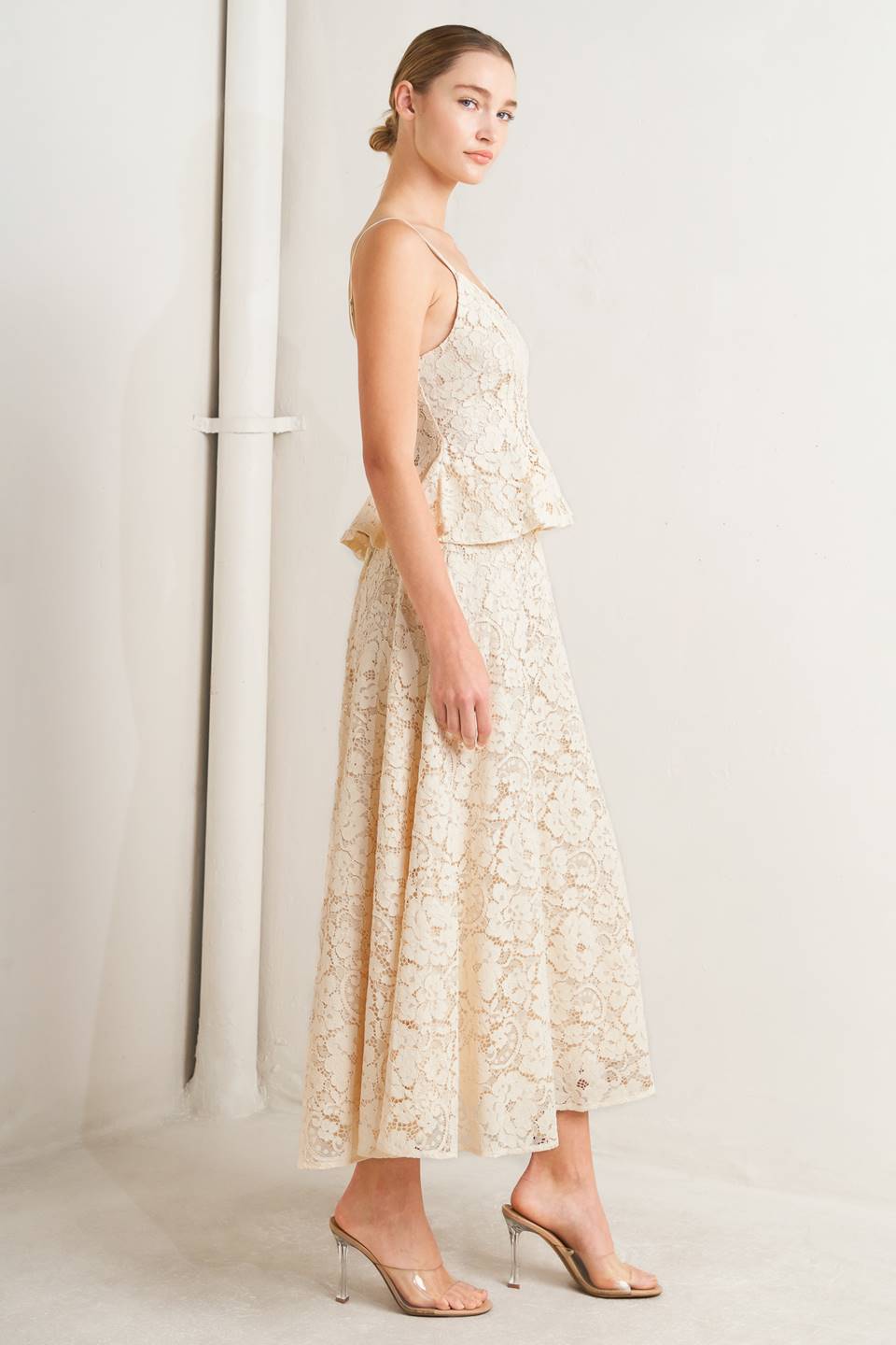 PURELY ROMANTIC WOVEN LACE CAMI TOP