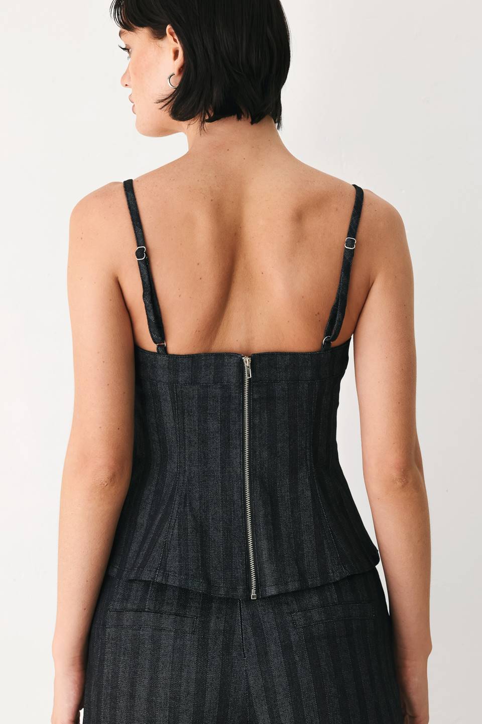 GRAPHITE CITY WOVEN TOP