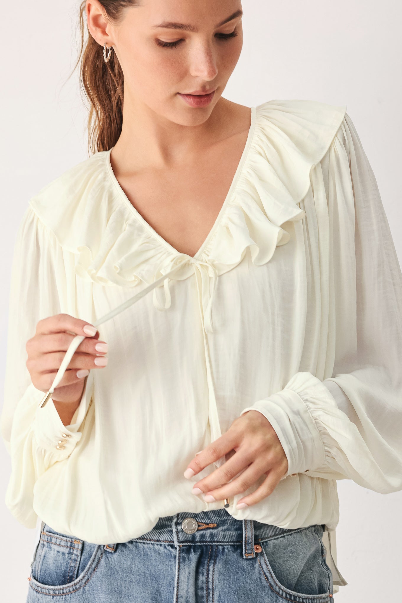 CLOUDRIFT IVORY WOVEN TOP