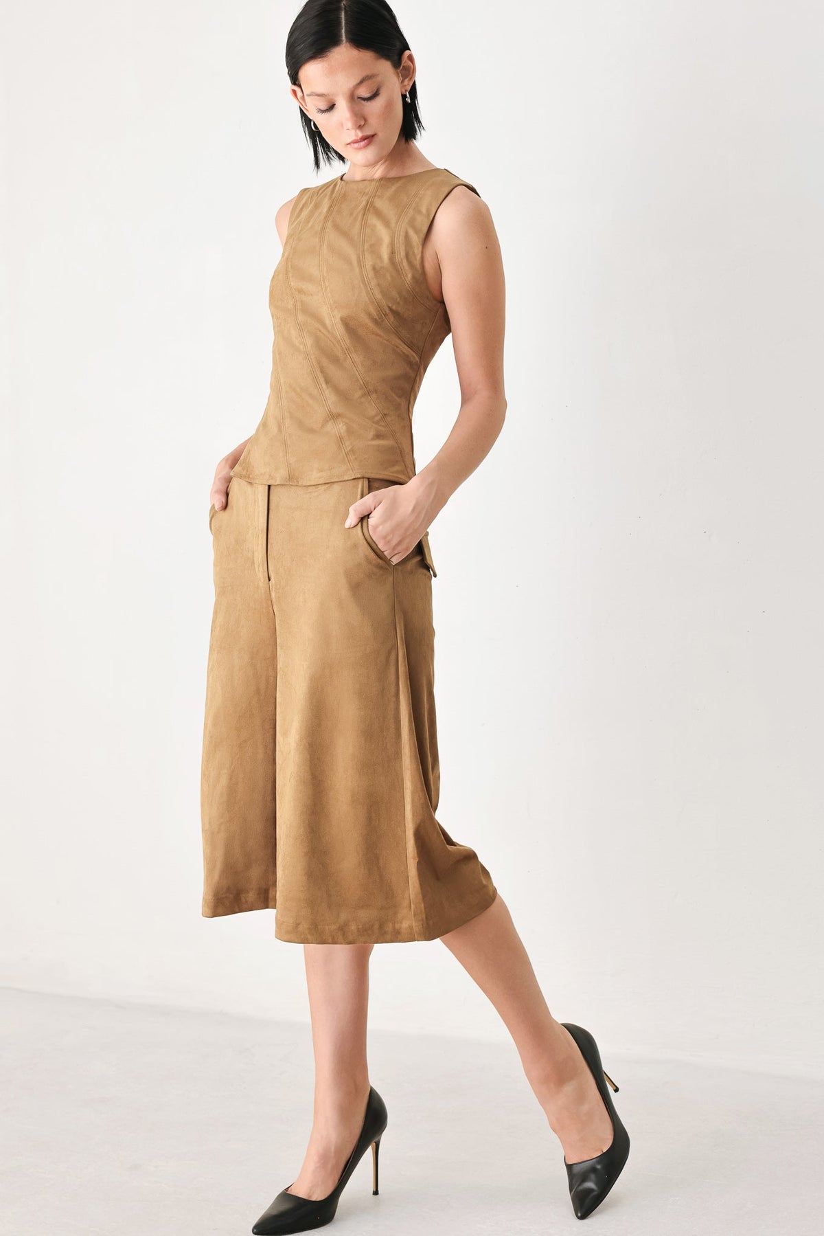 DESERT MOD CAMEL FAUX SUEDE SLEEVELESS TOP