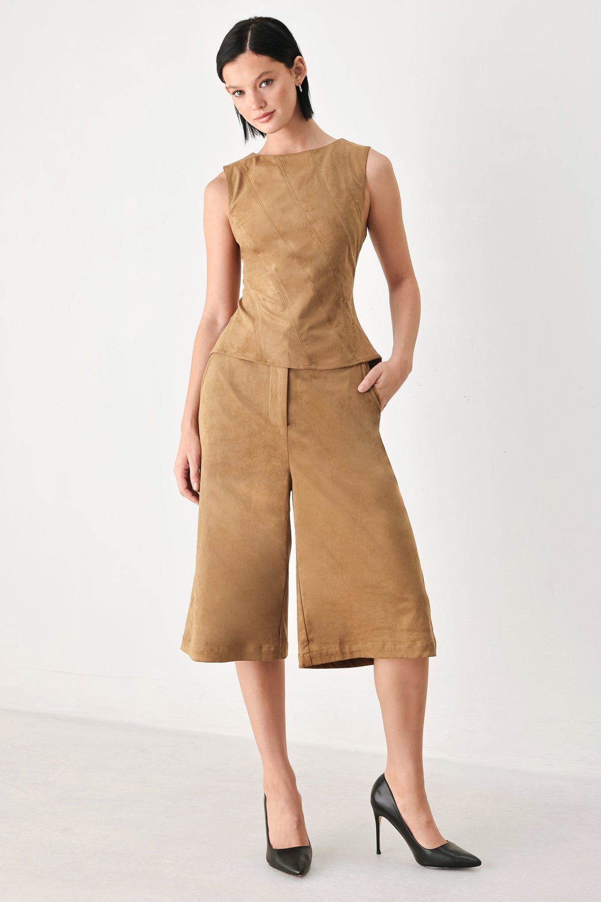 DESERT MOD CAMEL FAUX SUEDE SLEEVELESS TOP