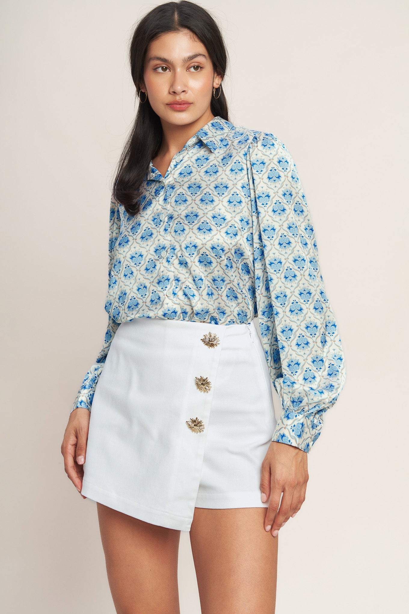 THE DETAILS MAKE IT WOVEN SKORT