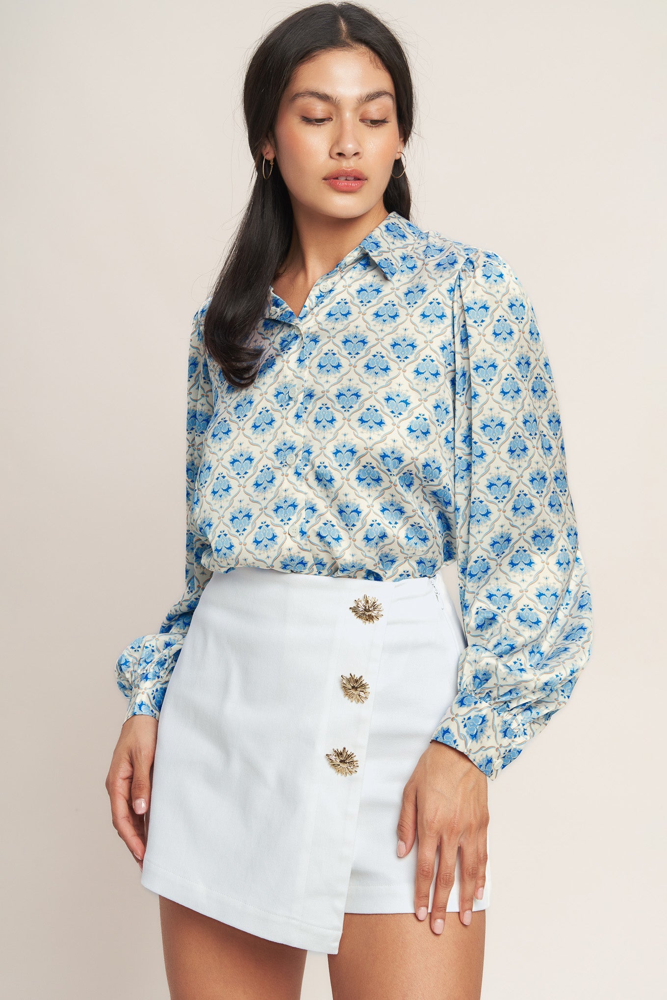 THE DETAILS MAKE IT WOVEN SKORT