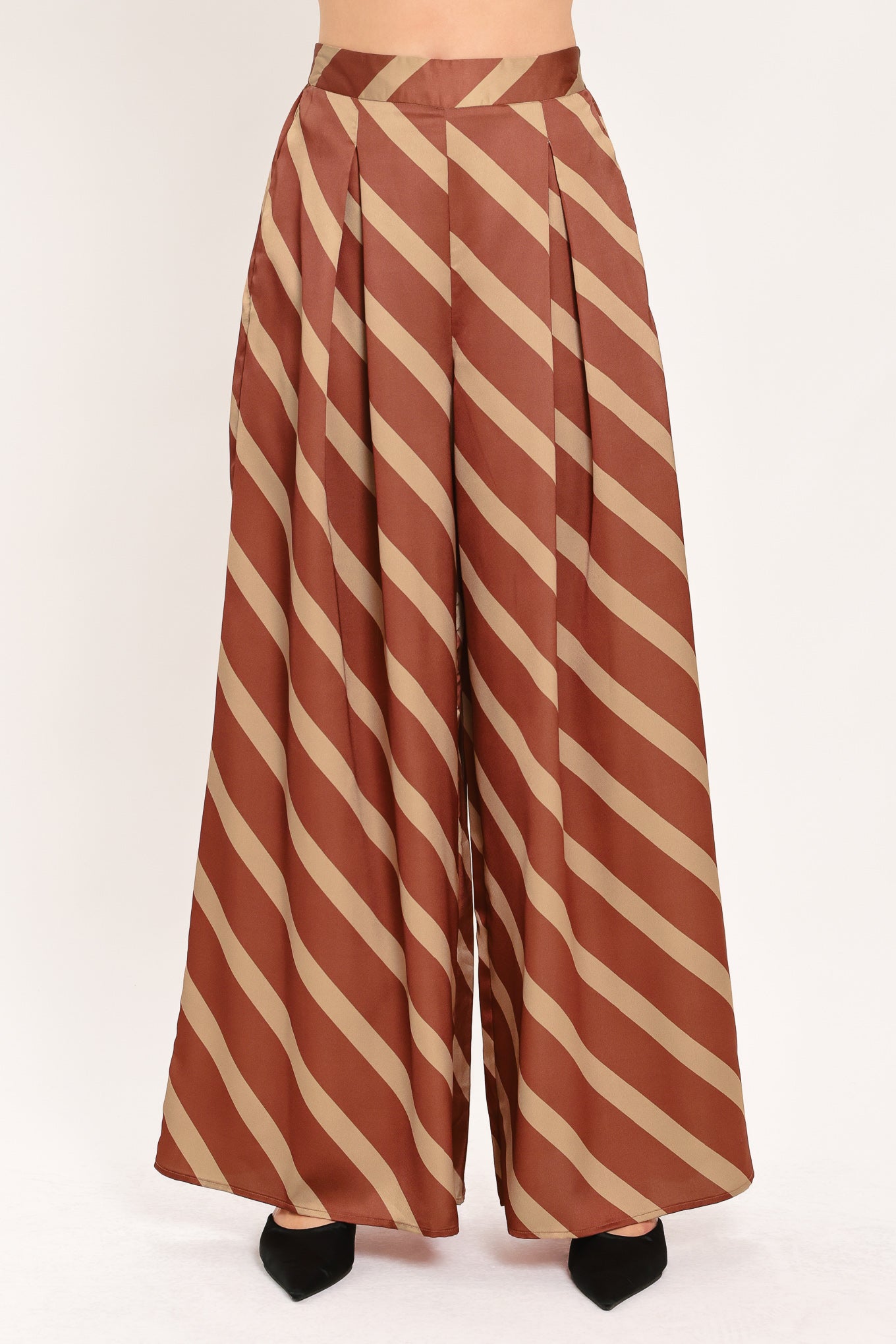 TOFFEE DIAGONAL FLOW WOVEN WIDE LEG PANTS