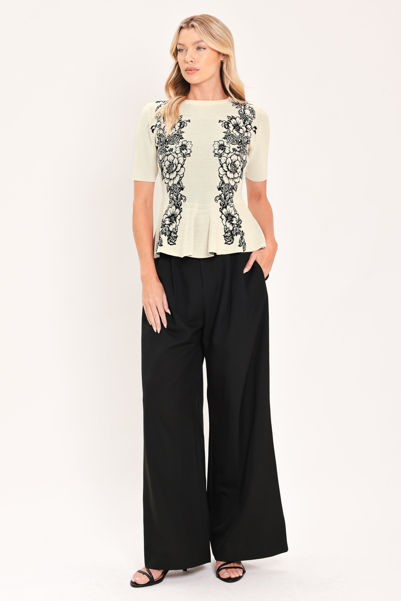 NOIR FLORA CONTOUR JACQUARD SWEATER TOP