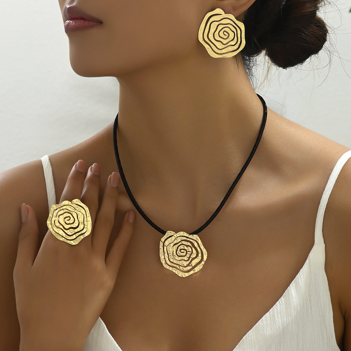 Personalized Ins Women's Ring Earrings Suit Joker Rose Flower Niche Design Long Necklace Women Wholesale