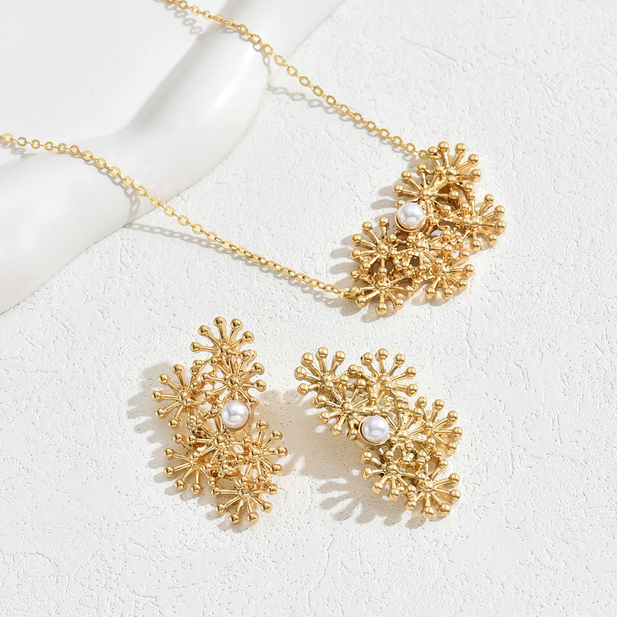 All-Match Fashion Sunflower Design Women's Earring Necklace Suit Personalized Hip-Hop Style With Pearl Niche Chain