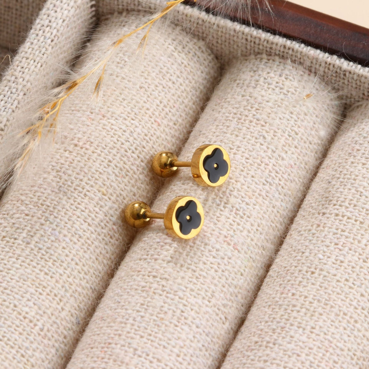 18K gold geometric inlaid gemstone design trendy personality earrings