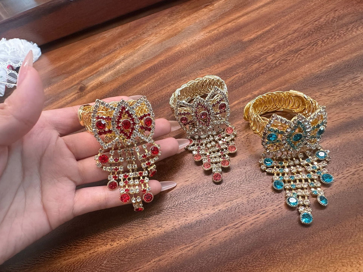Xinjiang Tourist Souvenirs, Small Sheep Dolls, Accessories, Ethnic Style Alpaca Hand Necklaces, DIY Decorative Pendants