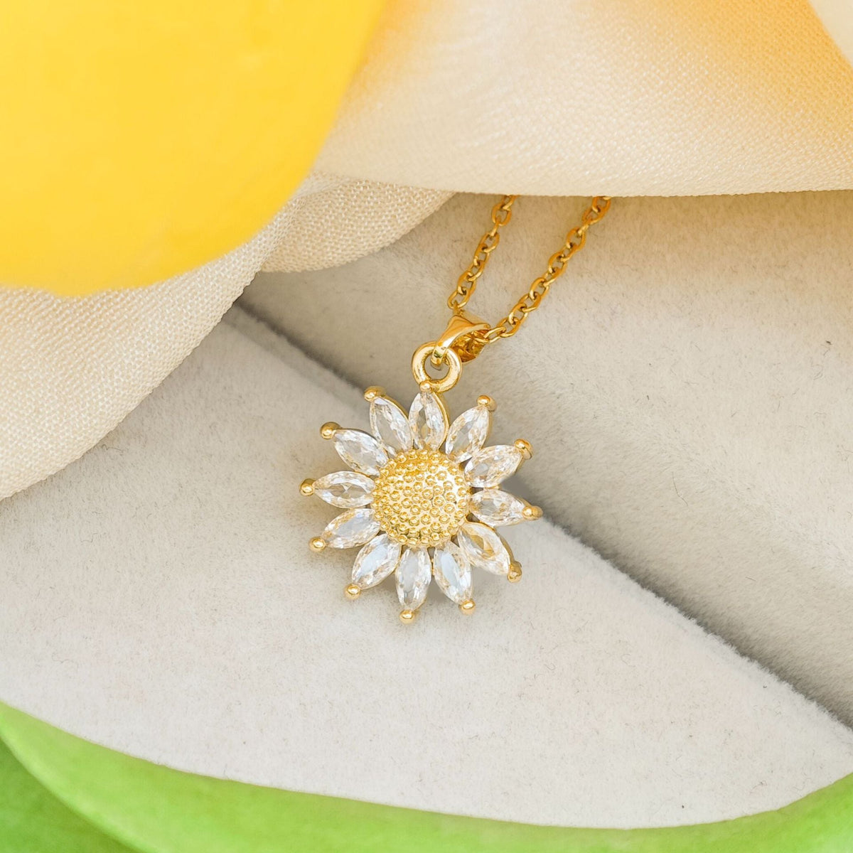 Necklace Cross-border New Sunflower Necklace Fashion Simple Accessories Ins Cyber Celebrity Sunflower  Necklace