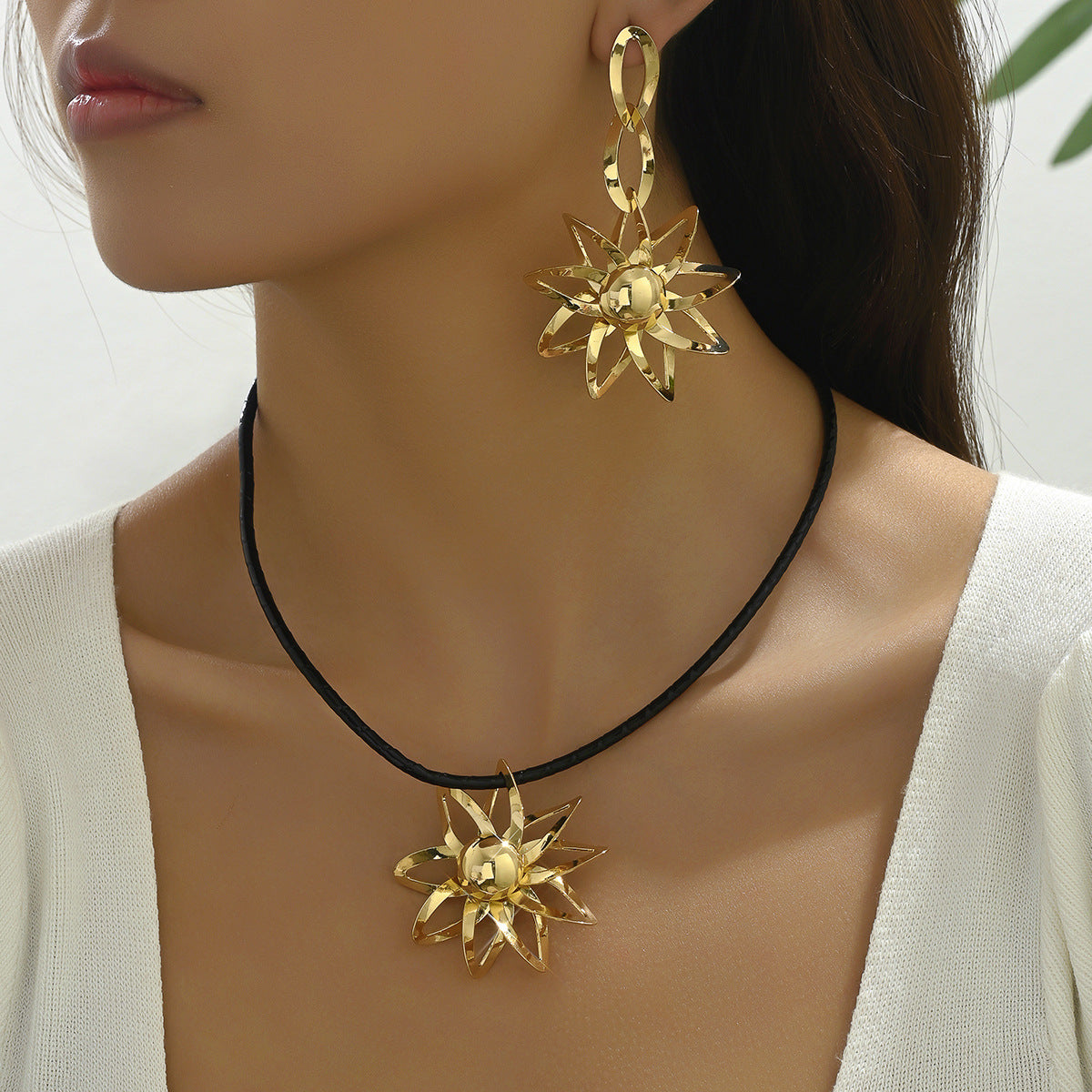 All-match Hip-hop Style Ladies Long Necklace Earrings Suit Personality Sunflower Design Ring Niche Jewelry Wholesale