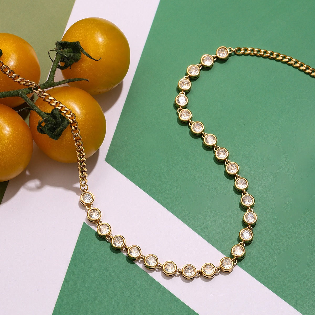 18K gold inlaid round gemstone exquisite design noble necklace
