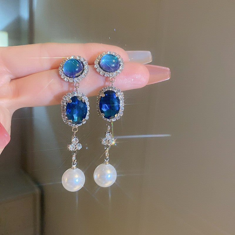 Second-Hand Vintage Jewelry With Diamond-Encrusted Flowers And Heart Necklaces, Retro Elegant Clavicle Chains, Light Luxury And High-End Necklaces