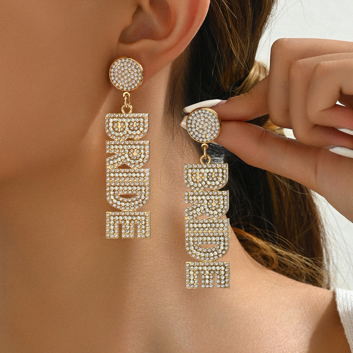 Sweet Korean Style Korean Style  Style Pearl Earrings All-Match English Letter Niche Design Earrings Elegant Earrings