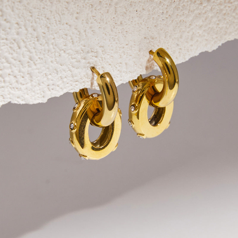 Interlocking Circle Pendant Earrings