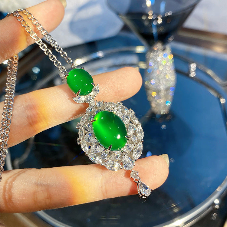 New Temperament High Ice Green Chalcedony Clavicle Chain Heavy Industry Full Diamond Zircon Inlaid Emerald Double Egg Pendant Necklace For Women