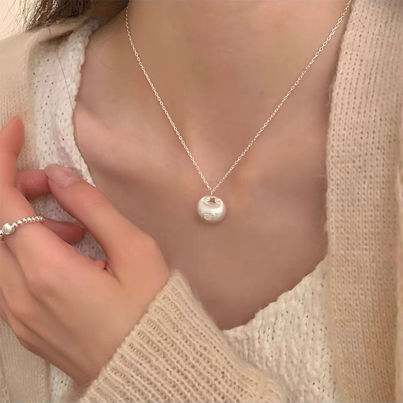 S925 Sterling Silver Pearl Necklace For Women, Niche Design, Light Luxury, Stylish And Versatile, High-End Clavicle Chain Accessory, Trendy