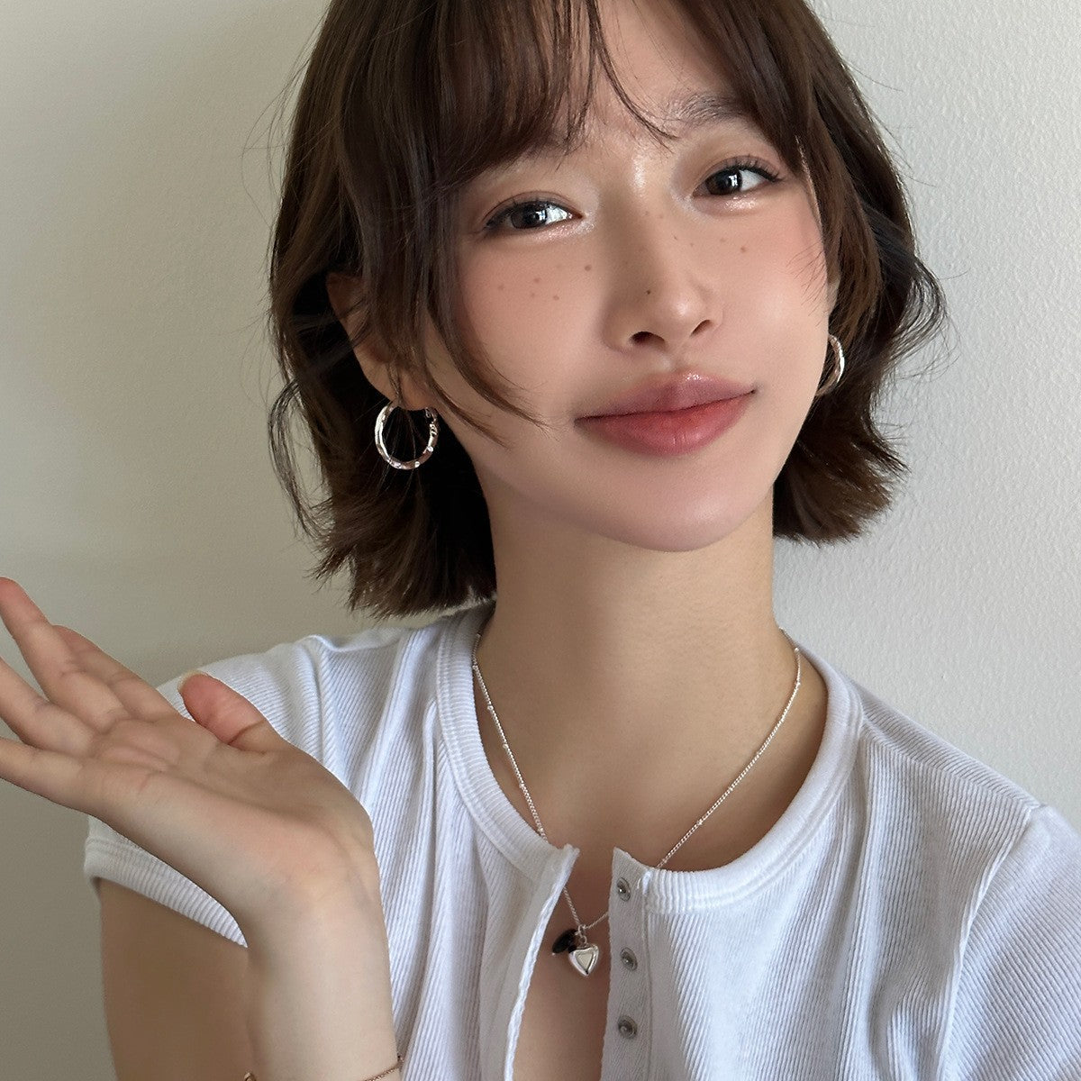 925 Silver Needle Minimalist Plain Hoop Irregular Earrings Light Luxury High-End Niche Earrings Exquisite Versatile Everyday Earrings