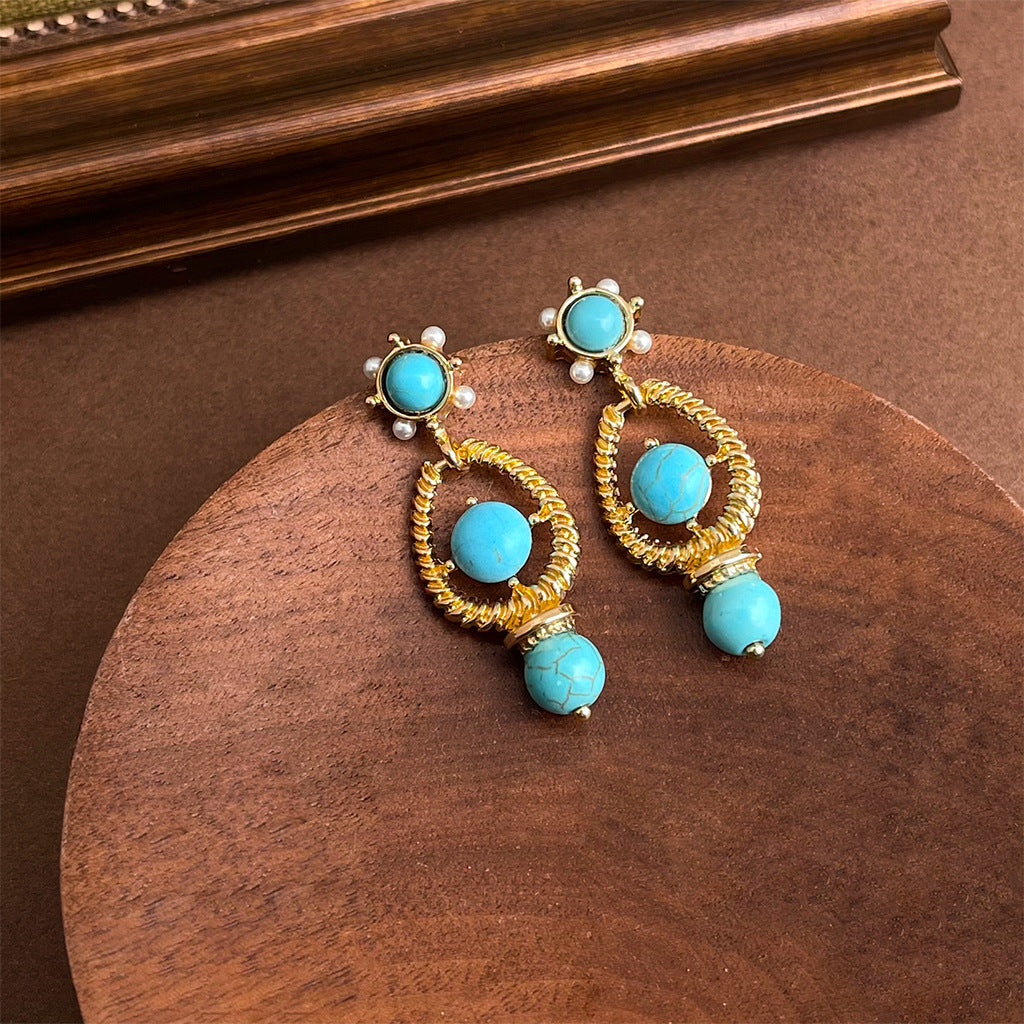 Vintage High-end Earrings Bold And Personalized Ear Cuffs