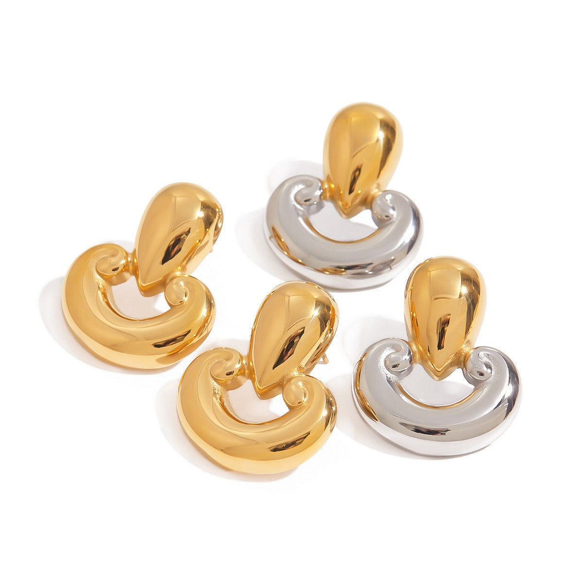 18K gold mushroom-shaped earrings with a unique hollow design