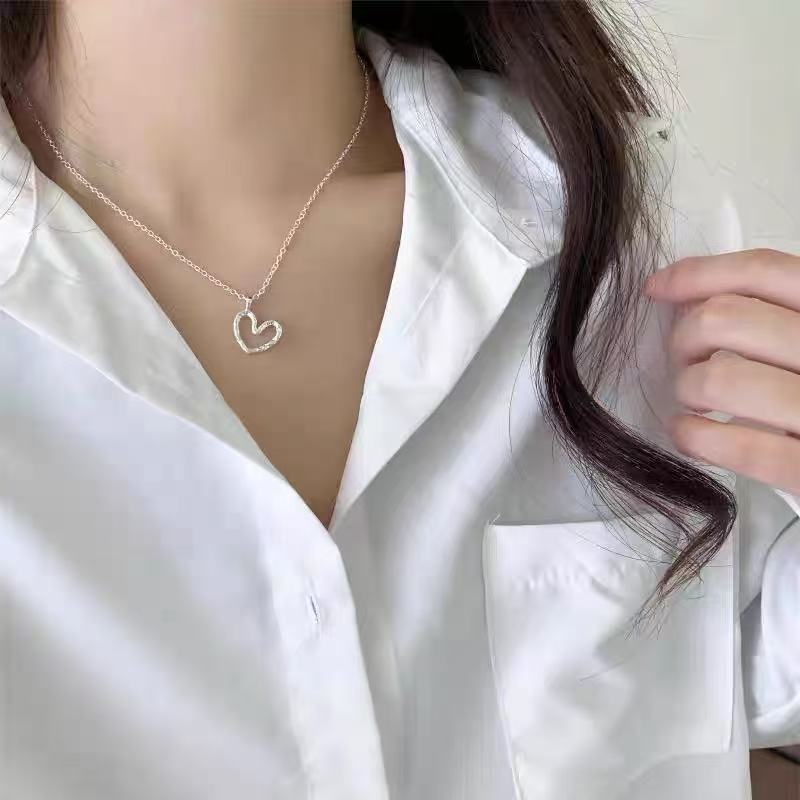 S925 Sterling Silver Pearl Necklace For Women, Niche Design, Light Luxury, Stylish And Versatile, High-End Clavicle Chain Accessory, Trendy