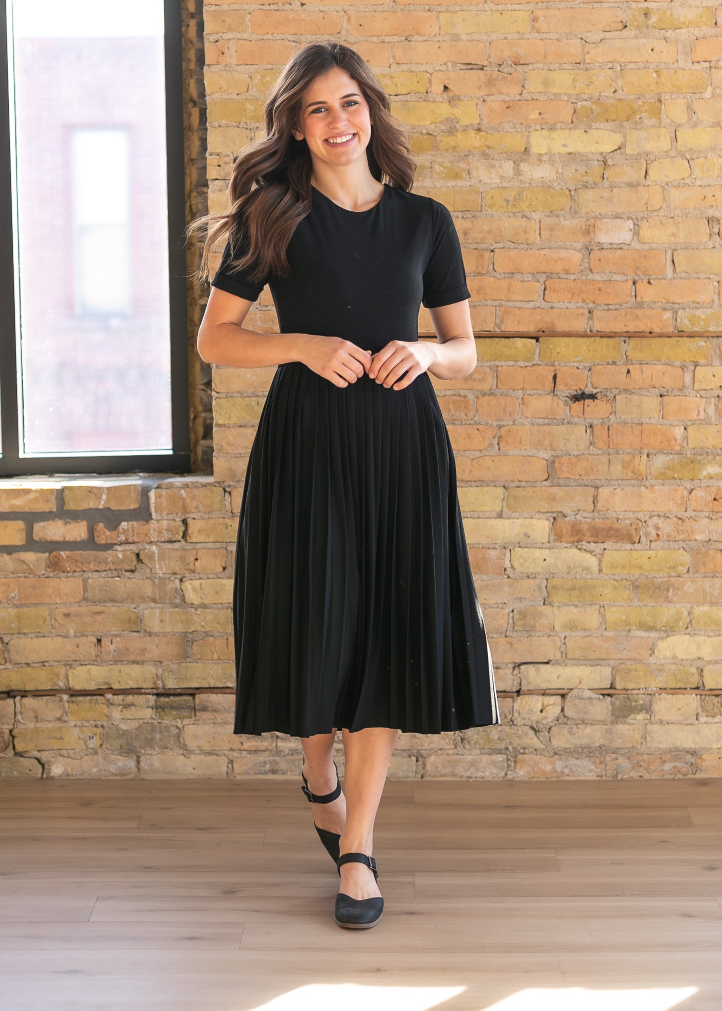 Emersyn Black Pleated Midi Dress