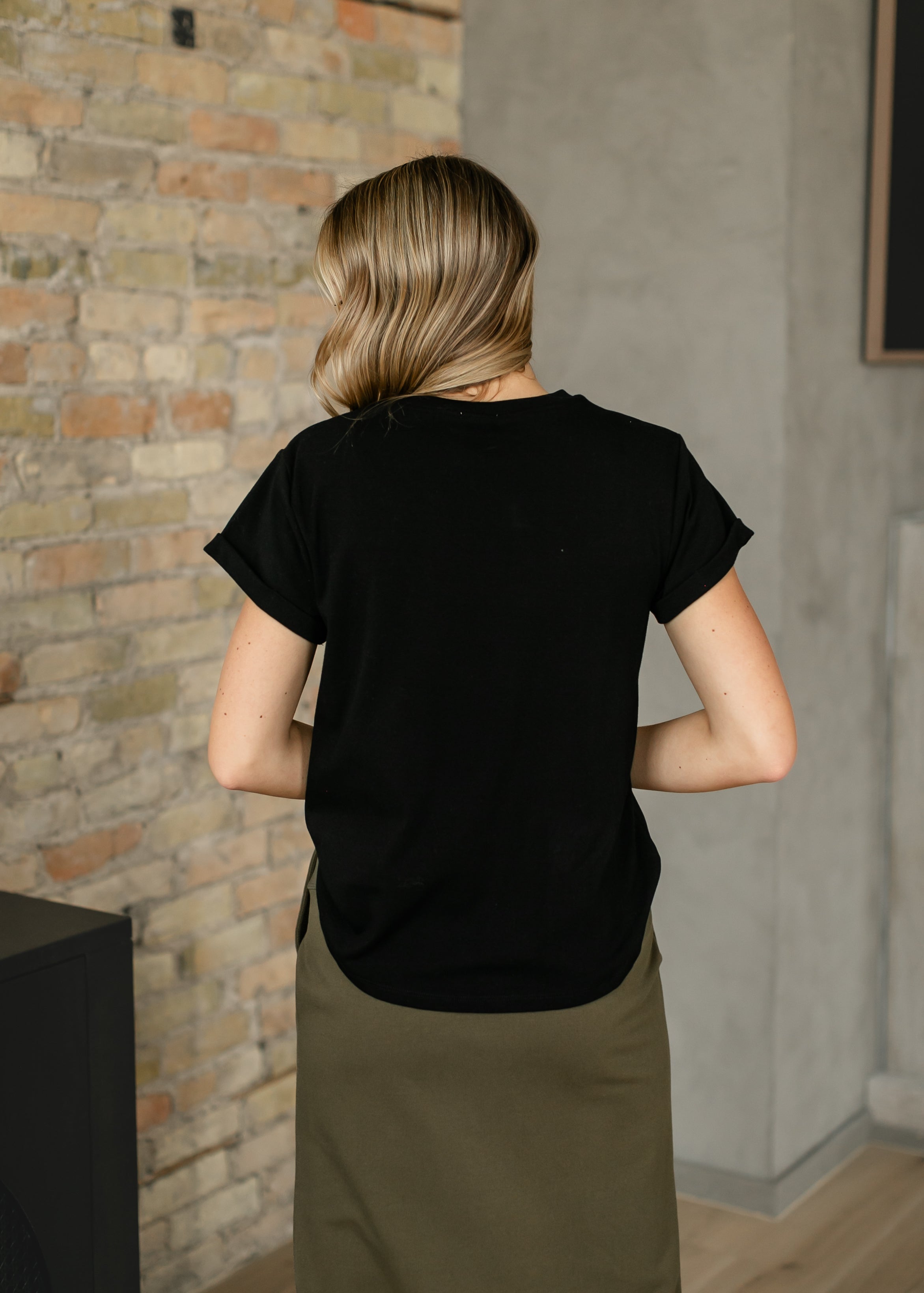 Essential Black Short Sleeve Basic T-shirt