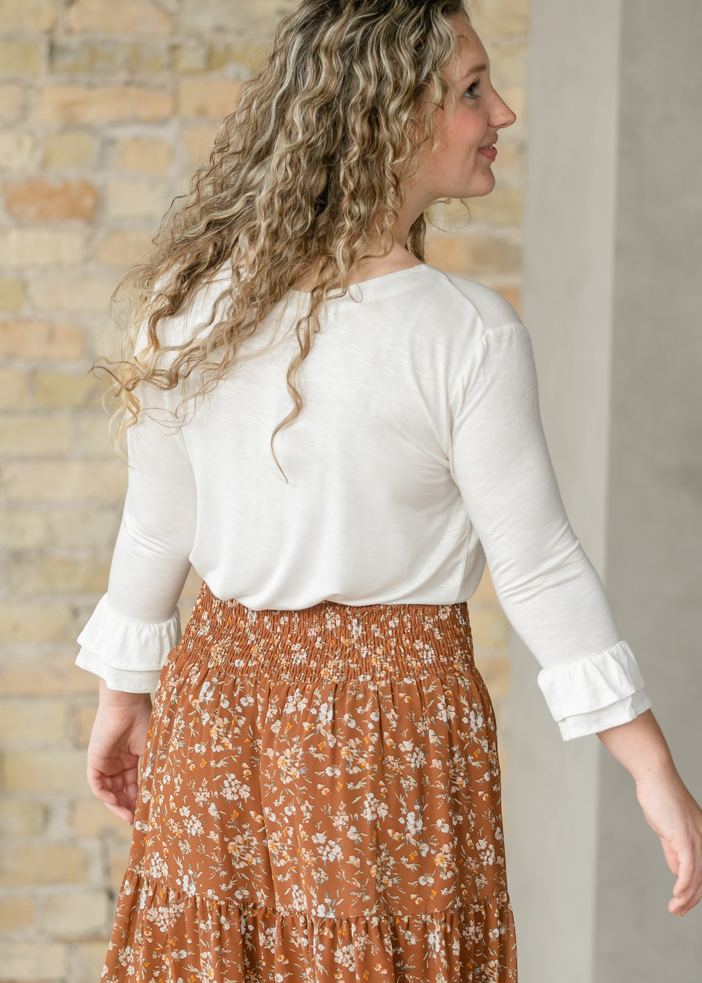 Essential Ivory Ruffled 3/4 Sleeve Top