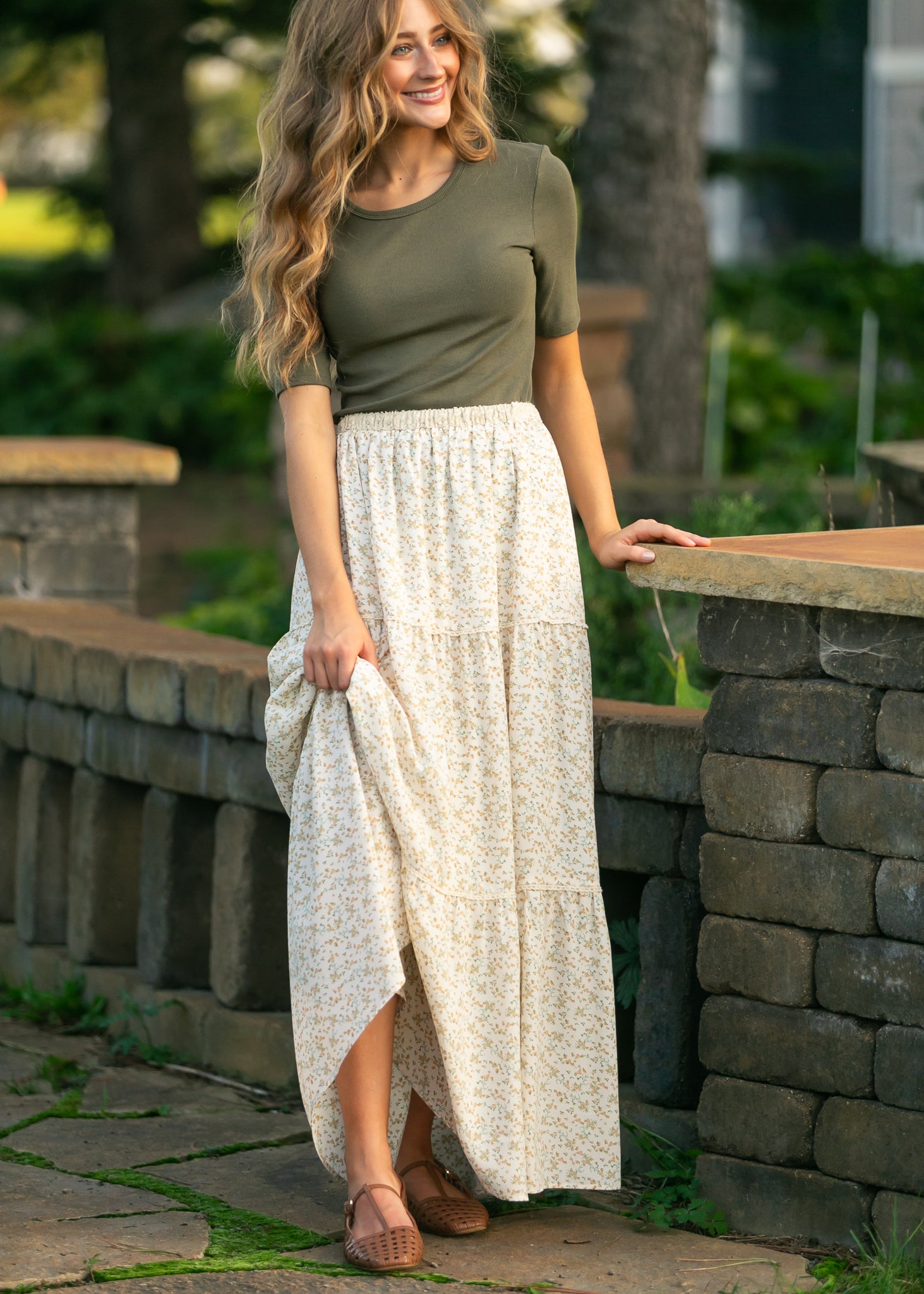 Essential Olive Ribbed Half Sleeve Tee