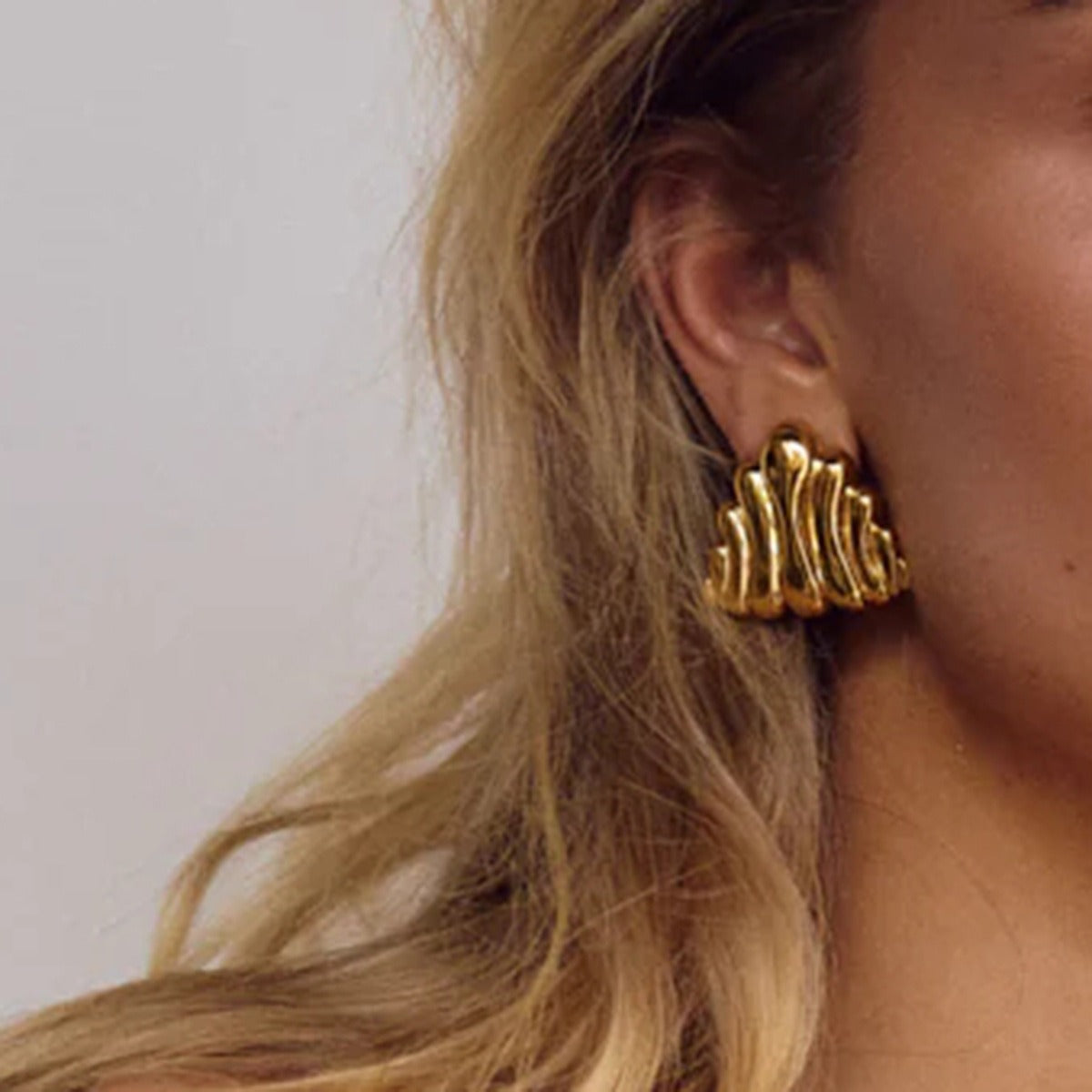 18K gold geometric triangle with concave design trendy fashion earrings