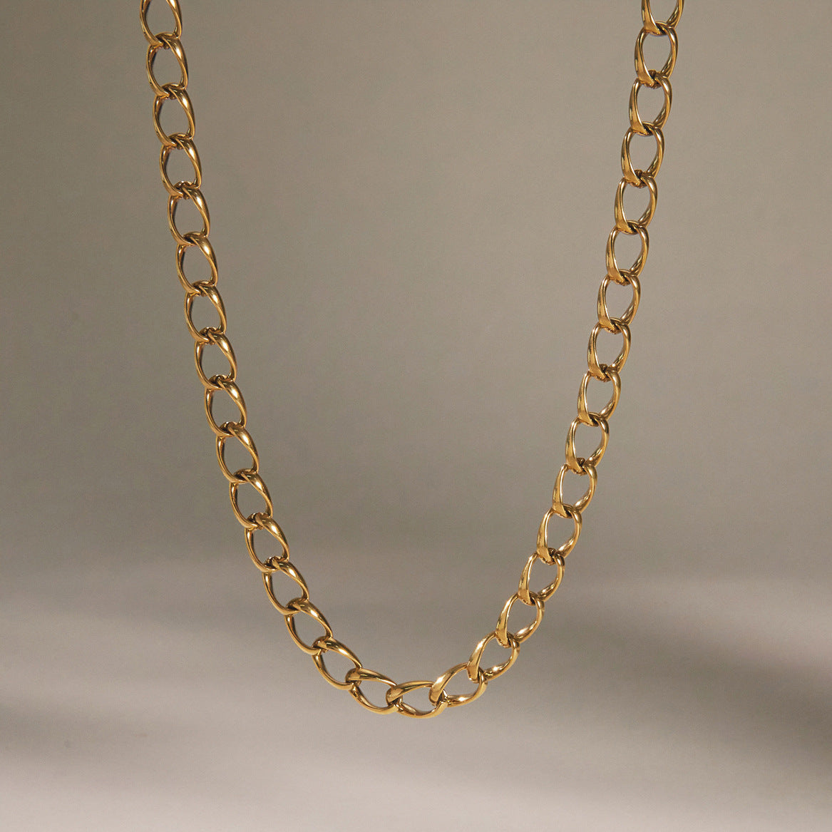 Oval Link Chain Necklace Collection