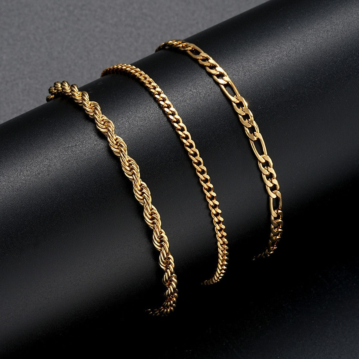 Stainless Steel European And American-style Mens And Womens Bracelet