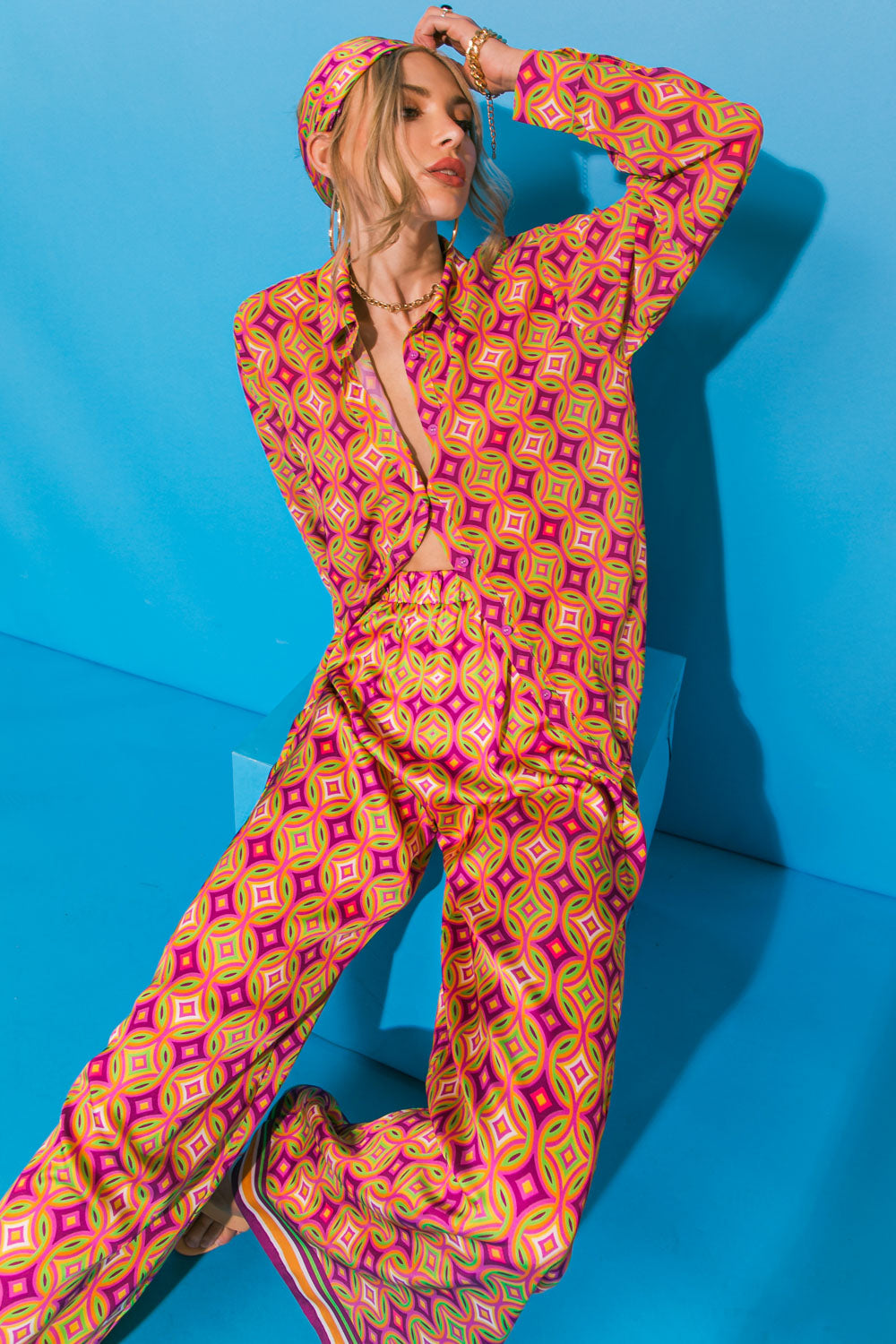 SHE'S BACK IN TOWN WOVEN PANTS