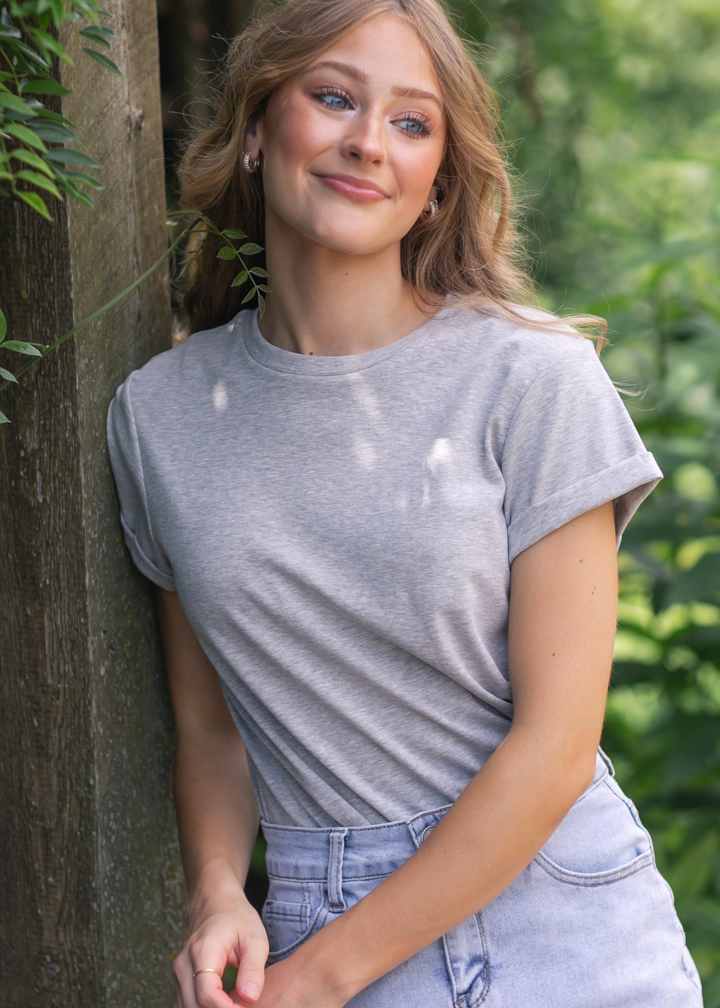 Short Sleeve Essential Basic T-shirt